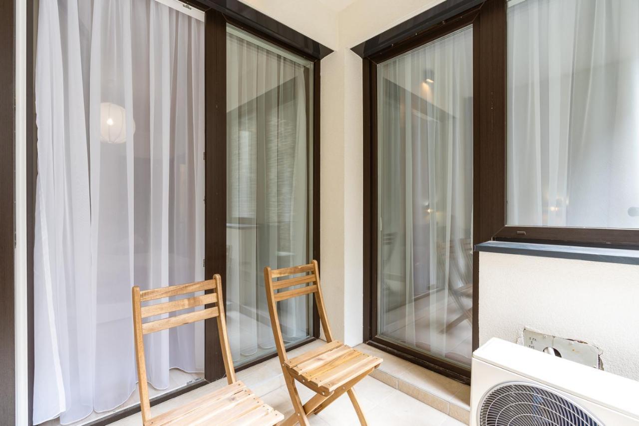 Modern & Newly Built Apartment With Private Garage Budapest Eksteriør billede
