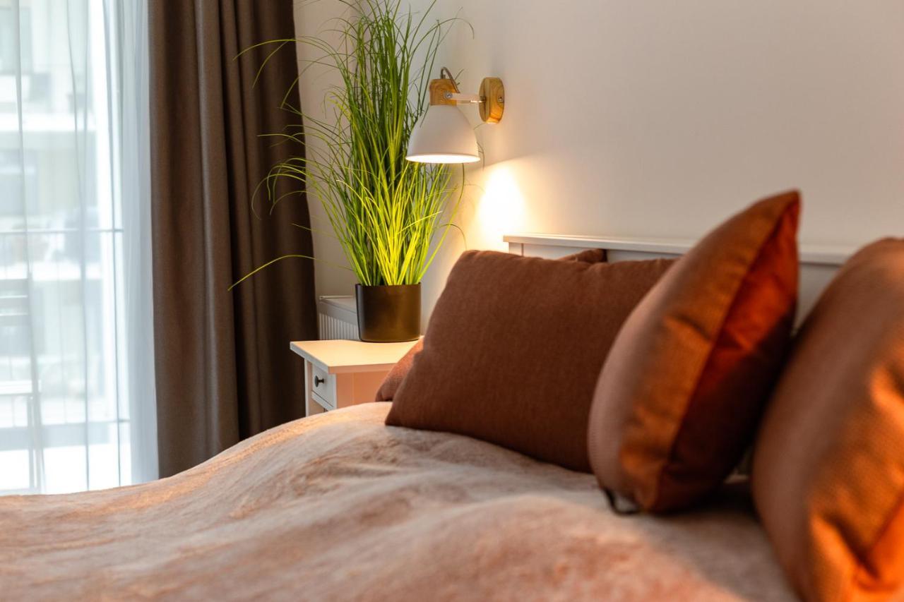 Modern & Newly Built Apartment With Private Garage Budapest Eksteriør billede